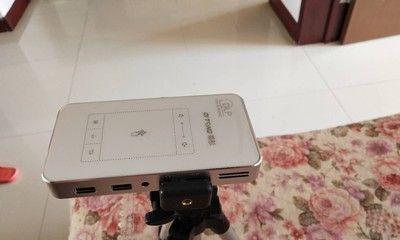 投影仪飞入寻常百姓家的原因（科技进步与生活便利之间的奇妙结合）