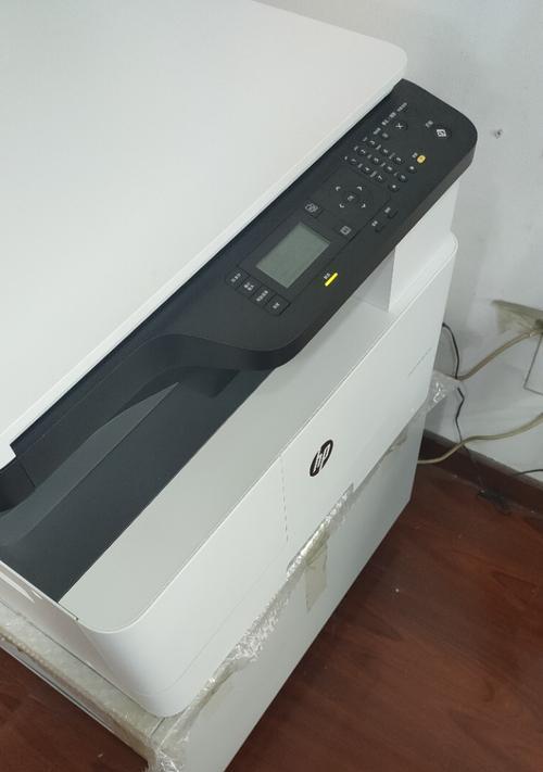 解决复印机复印发黑问题的实用方法（探索复印机出现发黑情况的原因及解决方案）