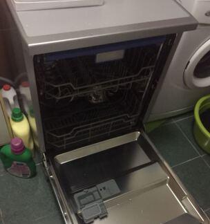 解决洗碗机碗背面不干净的问题（洗碗机背面不干净的原因及解决方法）