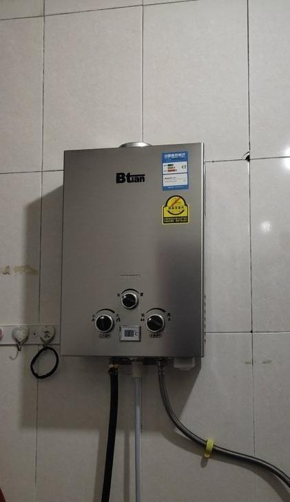 家用燃气热水器安装高度的决定因素及注意事项（以安全）