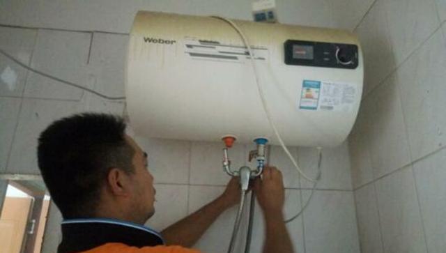热水器箱体漏水的原因及解决方法（探究热水器箱体漏水的几大原因和如何解决）