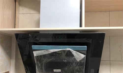 油烟机间隙处理技巧（解决油烟机间隙问题）