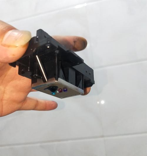 正确的打印机喷头清洗方法（保持打印品质的关键技巧）