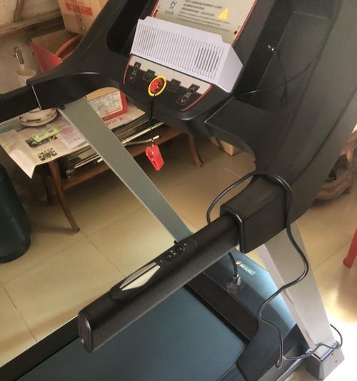 如何解决跑步机带来的疲劳问题（有效缓解跑步机疲劳的方法和技巧）