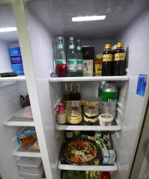 冰箱串味的防止方法（保持冰箱清洁和正确存放食物是最佳的防止冰箱串味的方式）