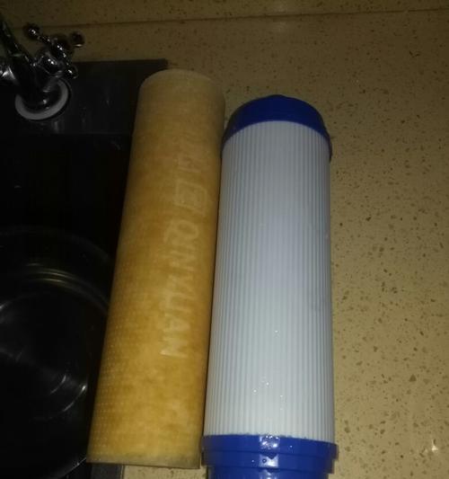 沁园净水器滤芯拆卸方法（简单易行的沁园净水器滤芯拆卸步骤）