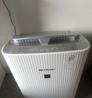 夏普吸油烟机的自动清洗功能解密（科技智能）