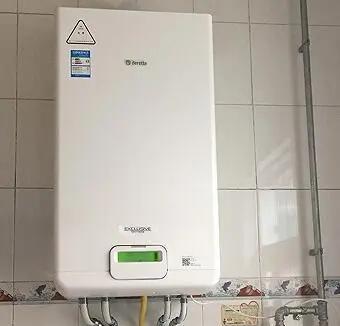壁挂炉水压过高的维修方法（解决壁挂炉水压过高问题的有效措施及注意事项）