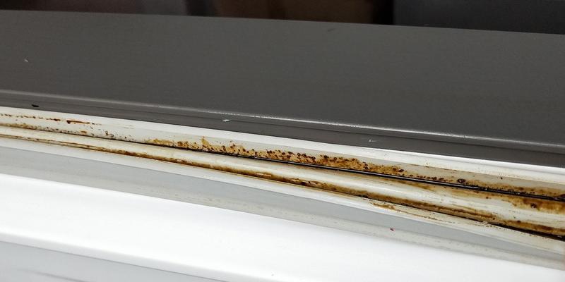 冰箱的密封条清洗方法是什么？如何保持冰箱密封条的清洁和卫生？