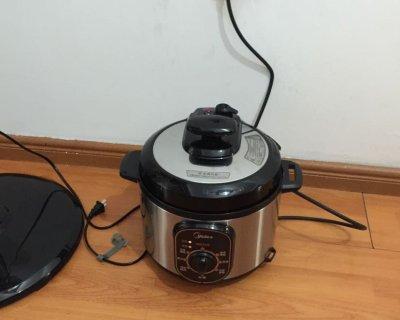 电压力锅显示e4错误是什么原因？如何快速解决？