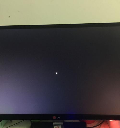 电脑使用切换器后黑屏的原因是什么？