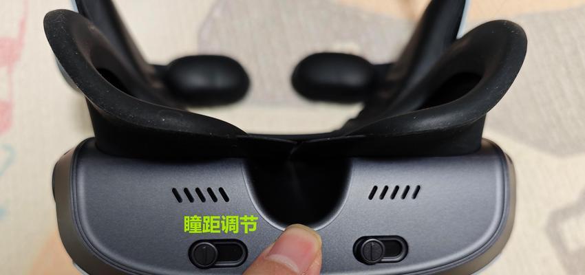 投影仪屏幕收起的正确操作是什么？