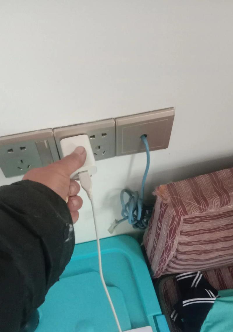 拔充电器跳闸是什么原因？怎么解决？