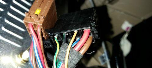 汽车导航接网关电源的方法是什么？接错会有什么后果？